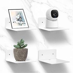 Pros y contras de usar estanterías abiertas en cocinas mini